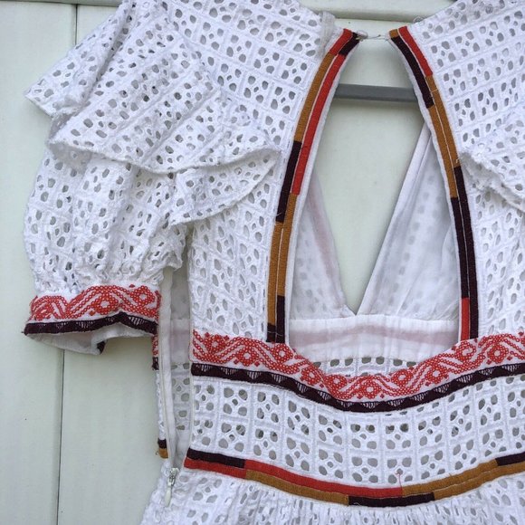 UO Madiera White Eyelet V Neck Midi Dress XS - Picture 9 of 12